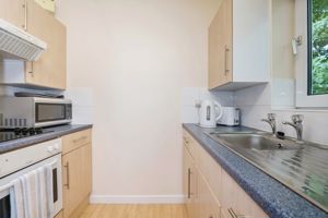 KITCHEN- click for photo gallery
